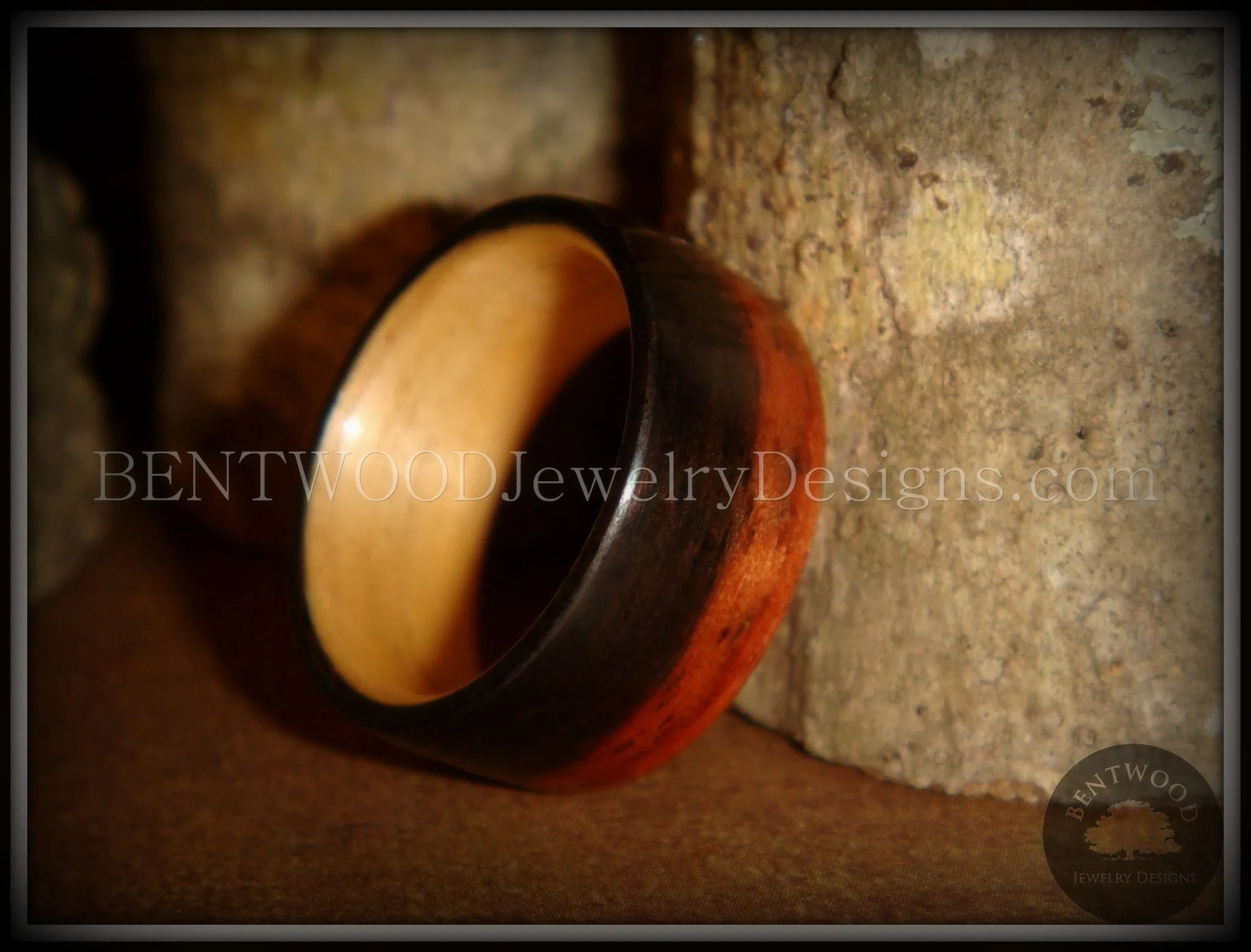 Macassar Ebony Wood Ring (Striped) with Maple Liner Bentwood Ring Using Bentwood Process