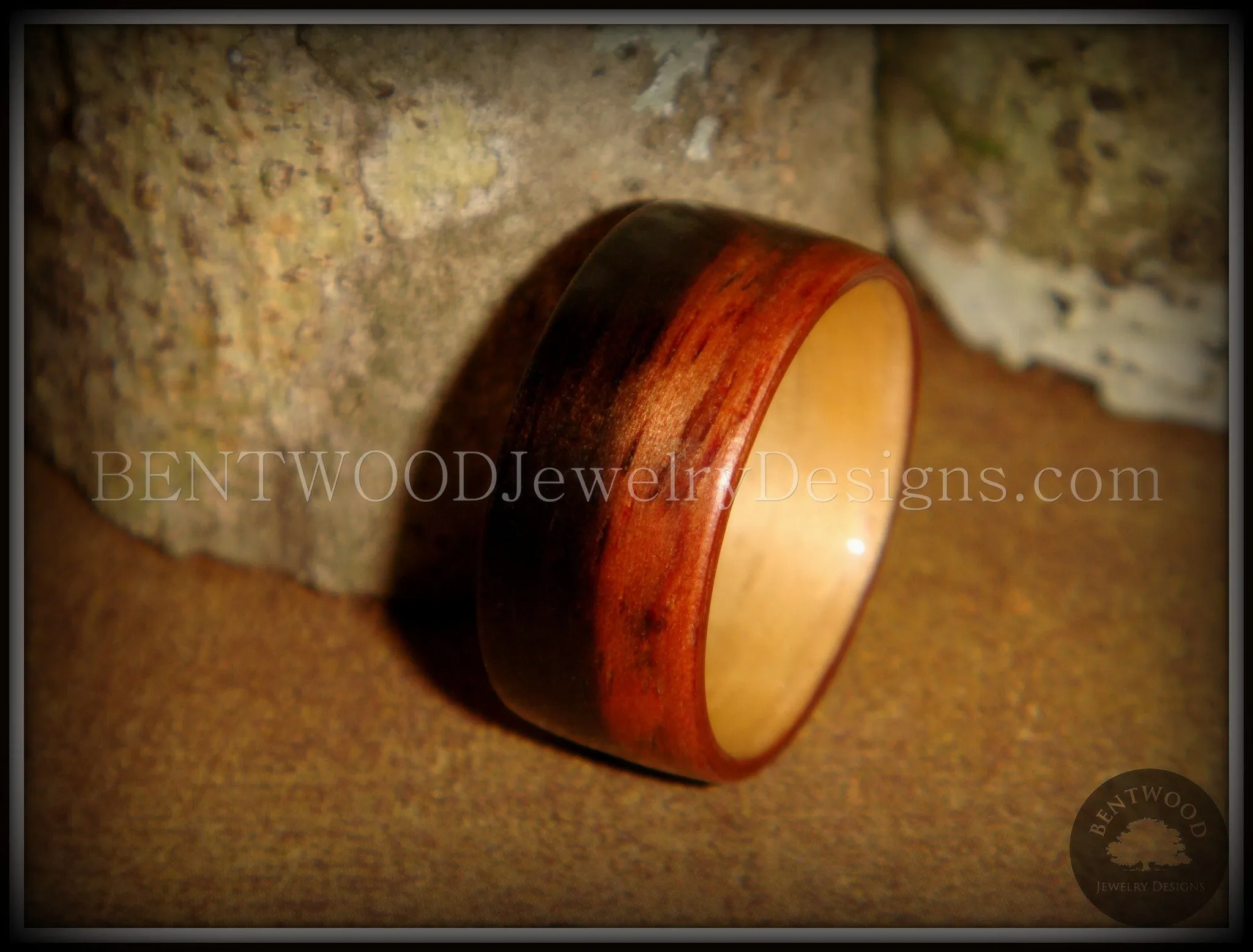 Macassar Ebony Wood Ring (Striped) with Maple Liner Bentwood Ring Using Bentwood Process