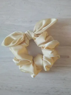 Bow Scrunchie