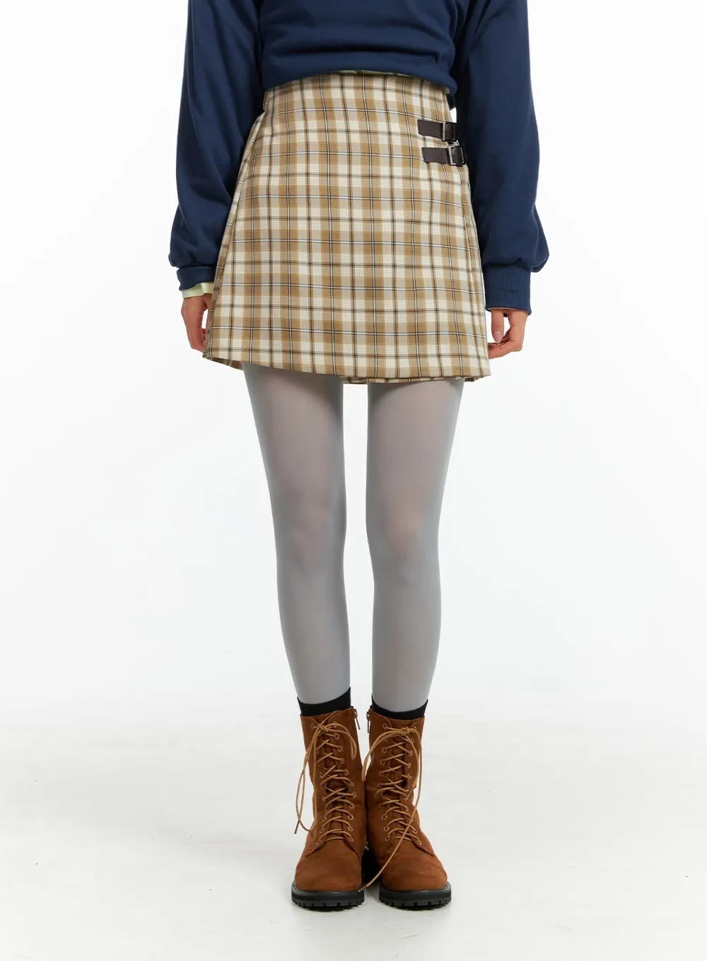 Checker Pattern Buckle Mini Skirt Model OF415