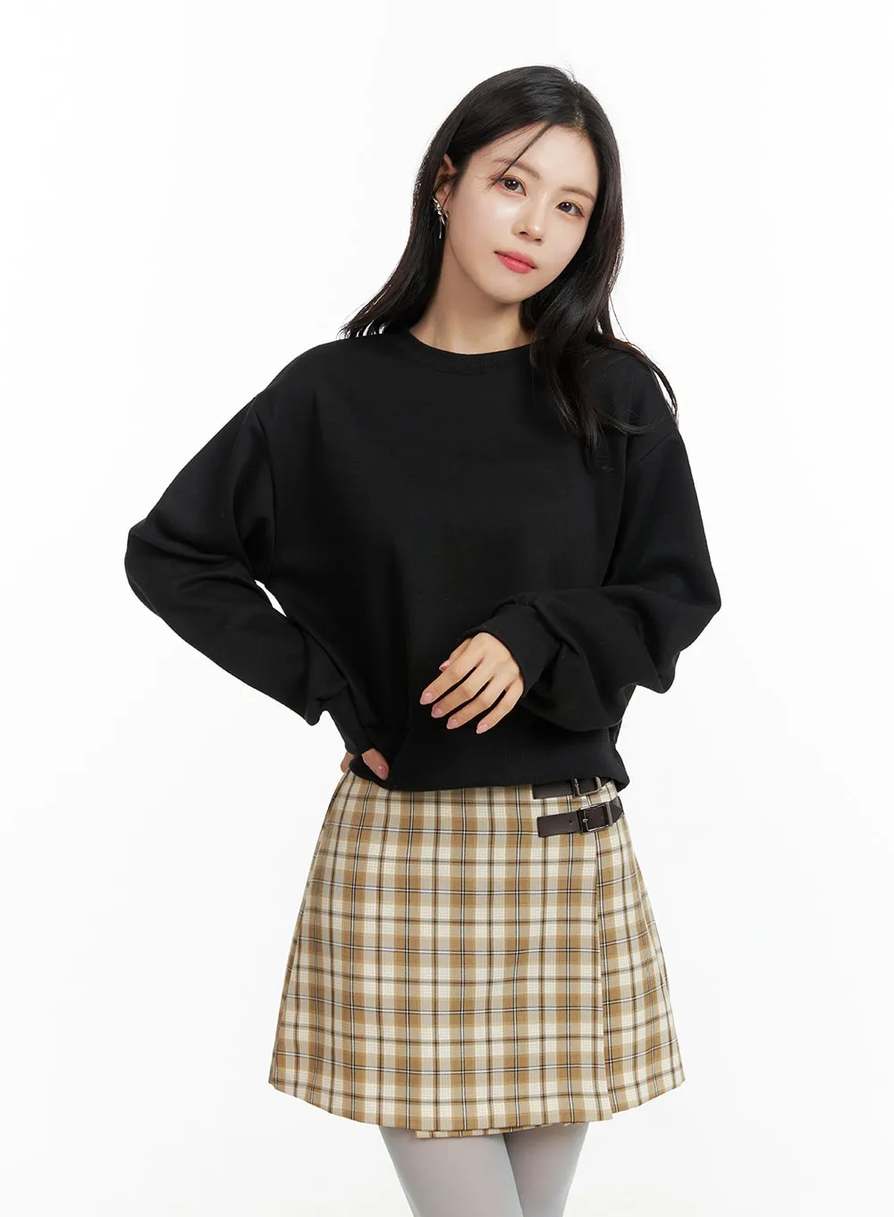 Checker Pattern Buckle Mini Skirt Model OF415