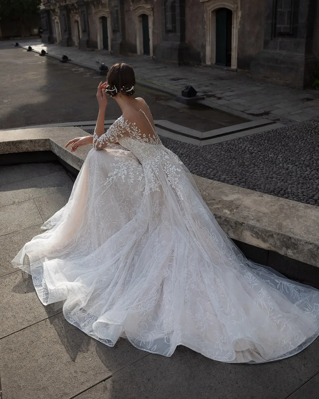 Graceful White Wedding Gown with Long Sleeves