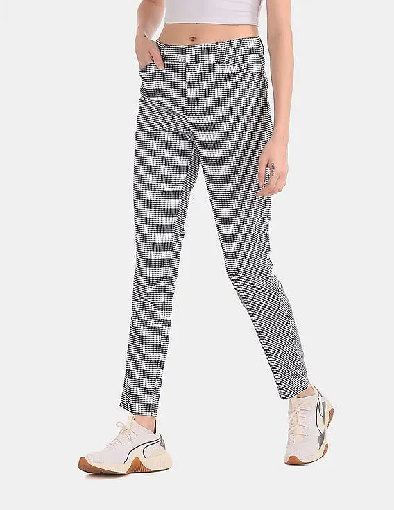 GAP Women's White Skinny Fit Ankle Length Trousers