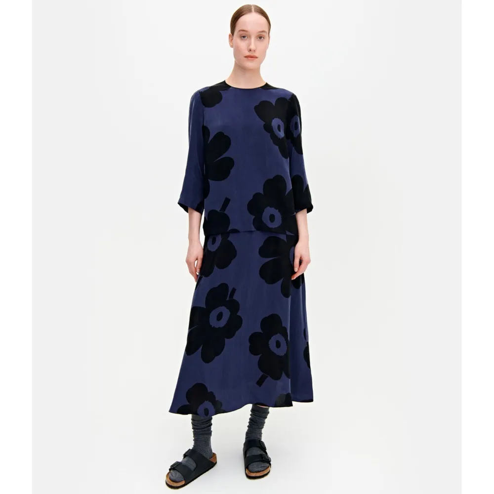 Flower Patterns Cropped Casual Office Style by marimekko