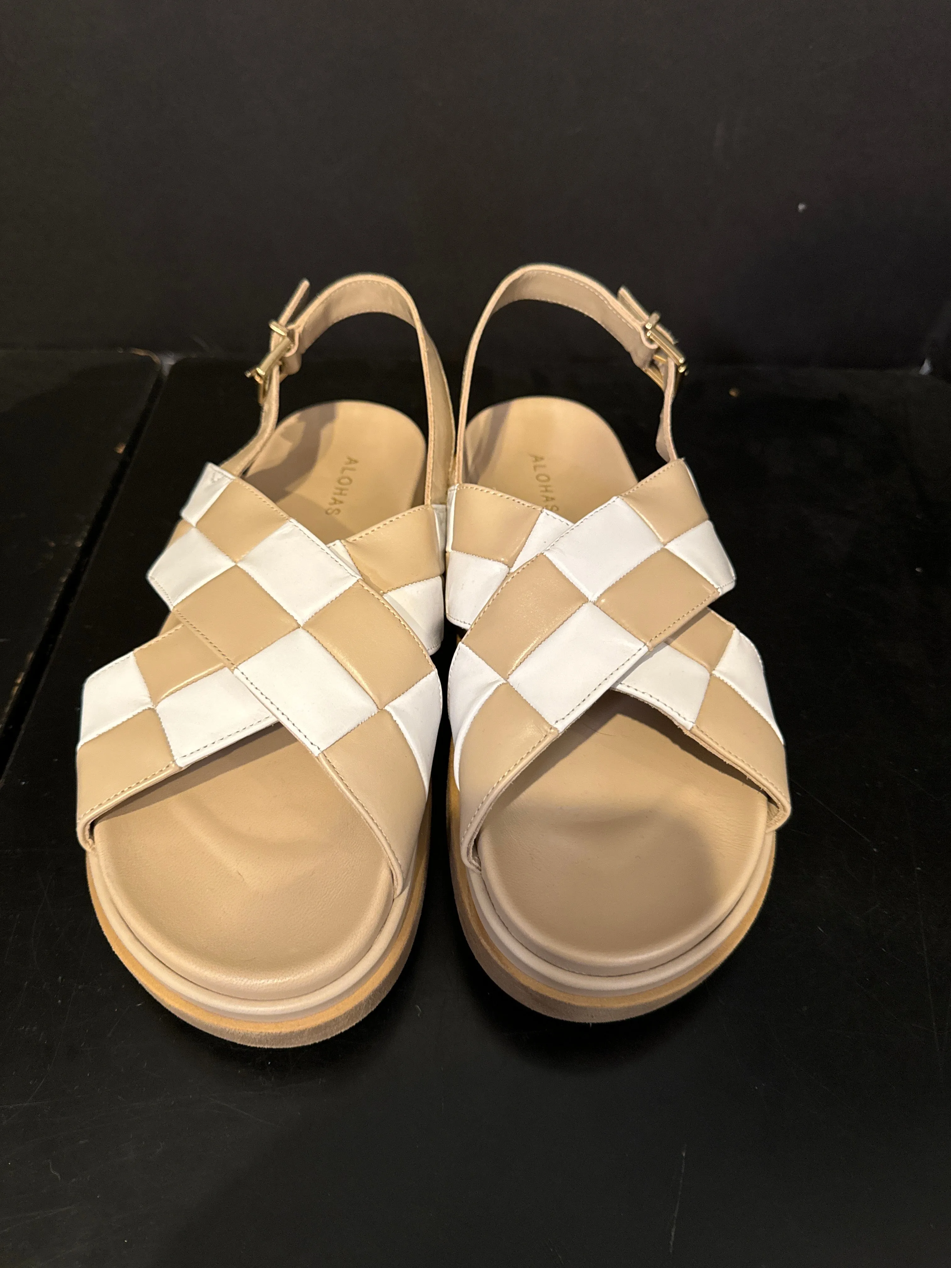 Stylish Woven Flats Shoes in Size 11.5