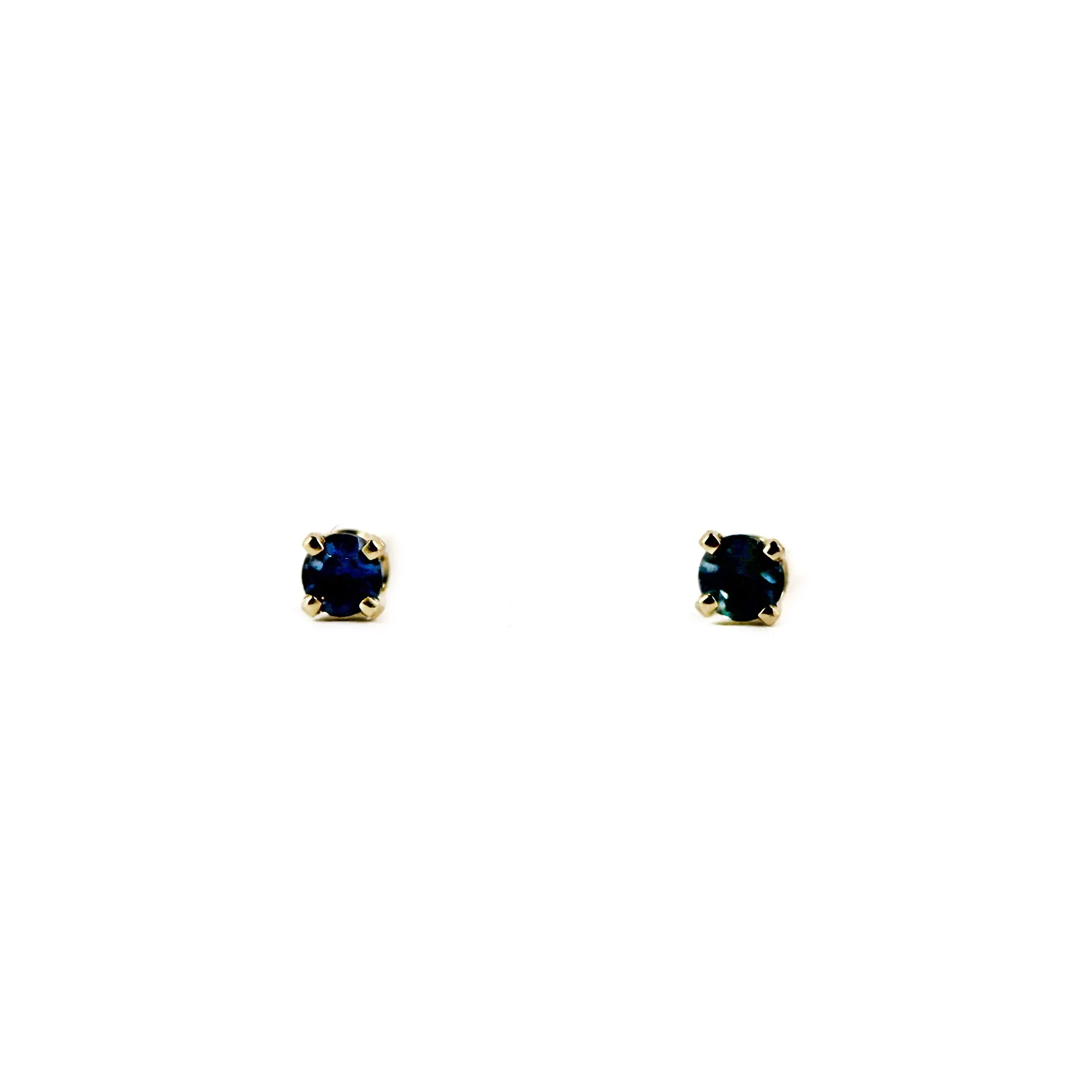 Dainty Parti Sapphire Stud Earring